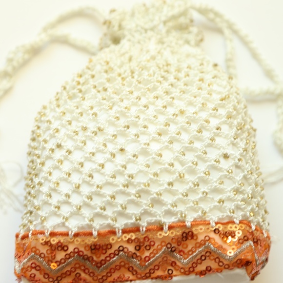 NWT White Beaded Crocheted Lined Potli Bag/Pouch - Picture 2 of 6